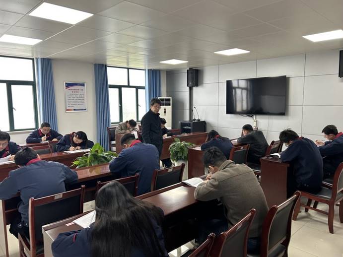 建材公司、檢測(cè)公司聯(lián)合開展管理人員業(yè)務(wù)提升考試